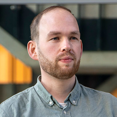Dr. Martijn P.A. Starmans